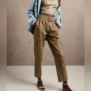 Banana Republic Khaki Cargo Pant 12